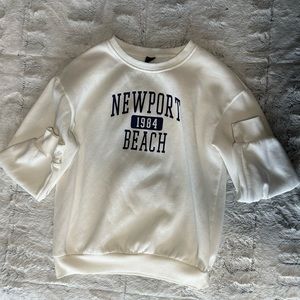 SHEIN sweatshirt; size medium; in white and navy